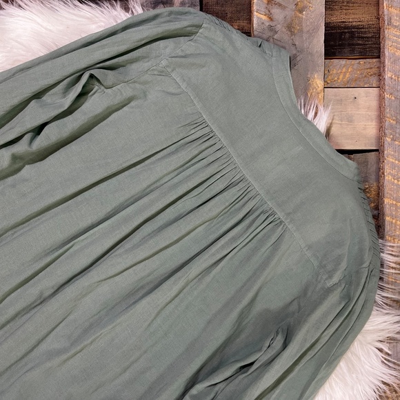 Lou & Grey [LOFT] Pintuck Mini Dress NWT Light Sage Green + V-Neck | XS · Small - Picture 8 of 14